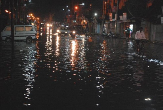 Overnight monsoon rain creates havoc in Tripura, power supply disrupted Overnight monsoon rain creates havoc in Tripura, power supply disrupted